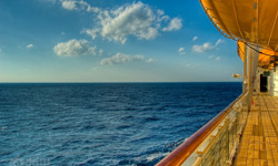 cruise_lines-bottom-A-img03.jpg